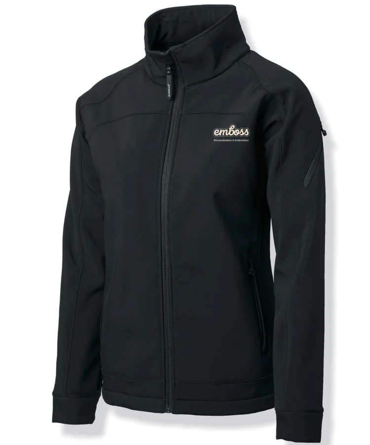 Women’s Duxbury – fashionable performance softshell jacket