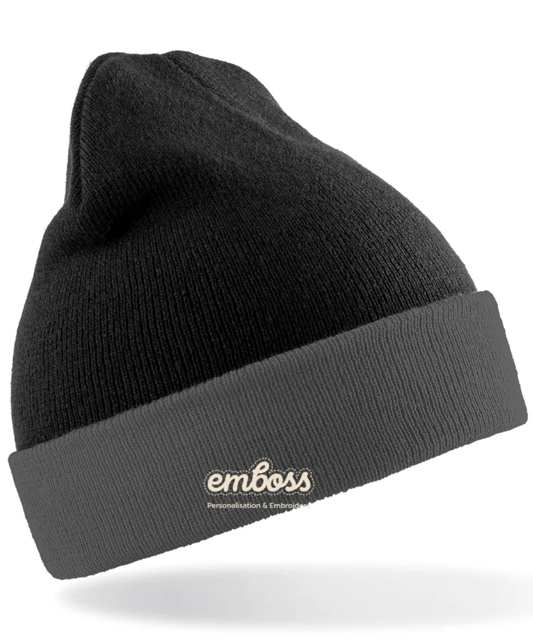 Recycled compass beanie in Black/Grey
